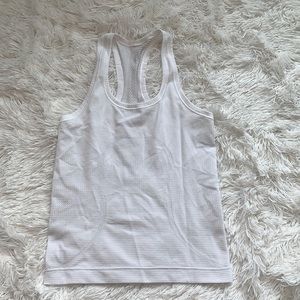 lululemon Swiftly Tech Tank *Race Length